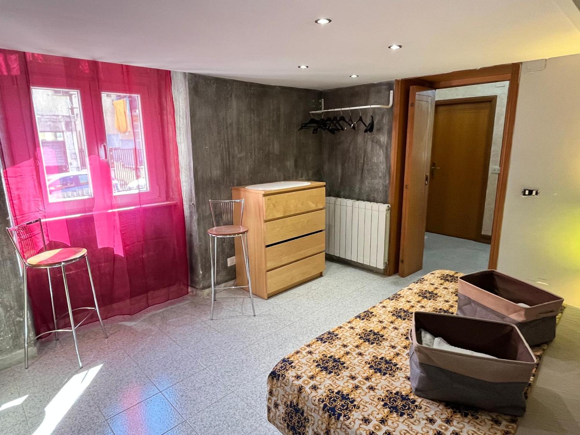 Romuhouse Economy Apartment Metro B エクステリア 写真